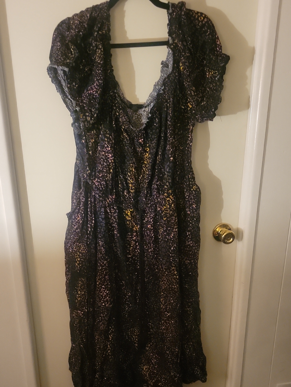 Torrid. Purple Patterned Ruffle Sleeve Women's Dress